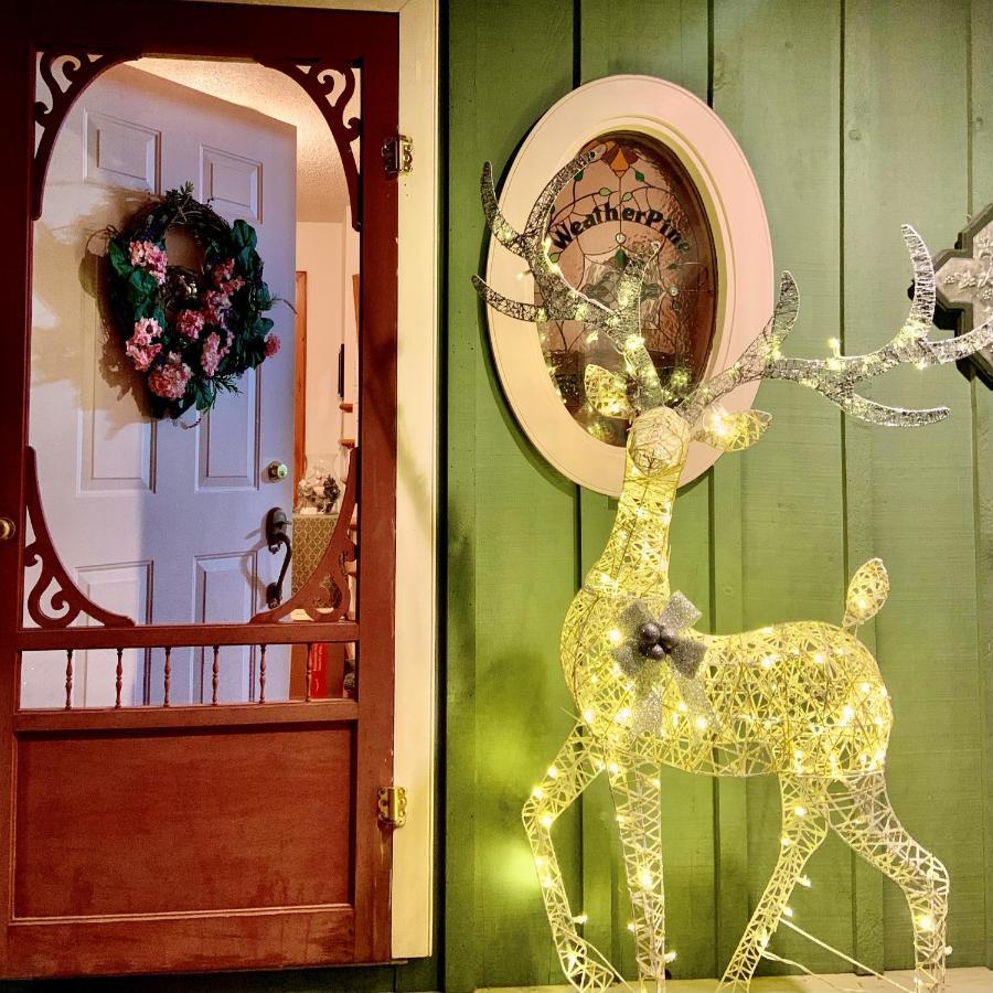 Weatherpine Inn Niagara-on-the-Lake ภายนอก รูปภาพ