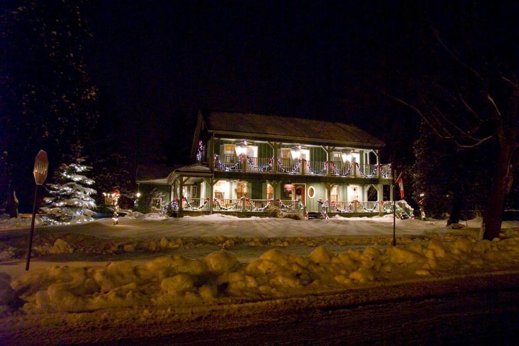 Weatherpine Inn Niagara-on-the-Lake ภายนอก รูปภาพ